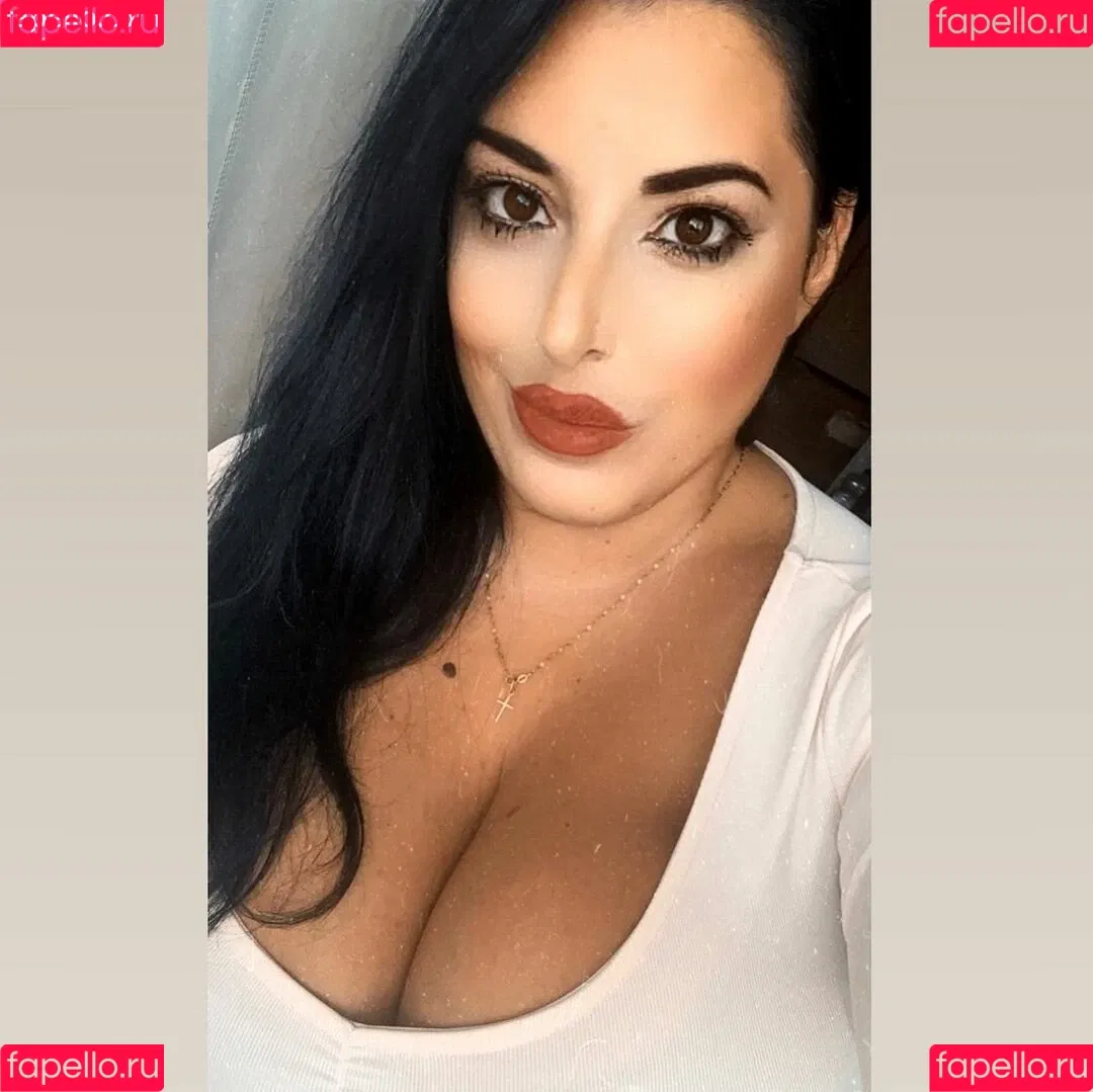 Valeria Vela Onlyfans Photo Gallery 