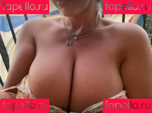 Jackie Byrne Onlyfans Photo Gallery 