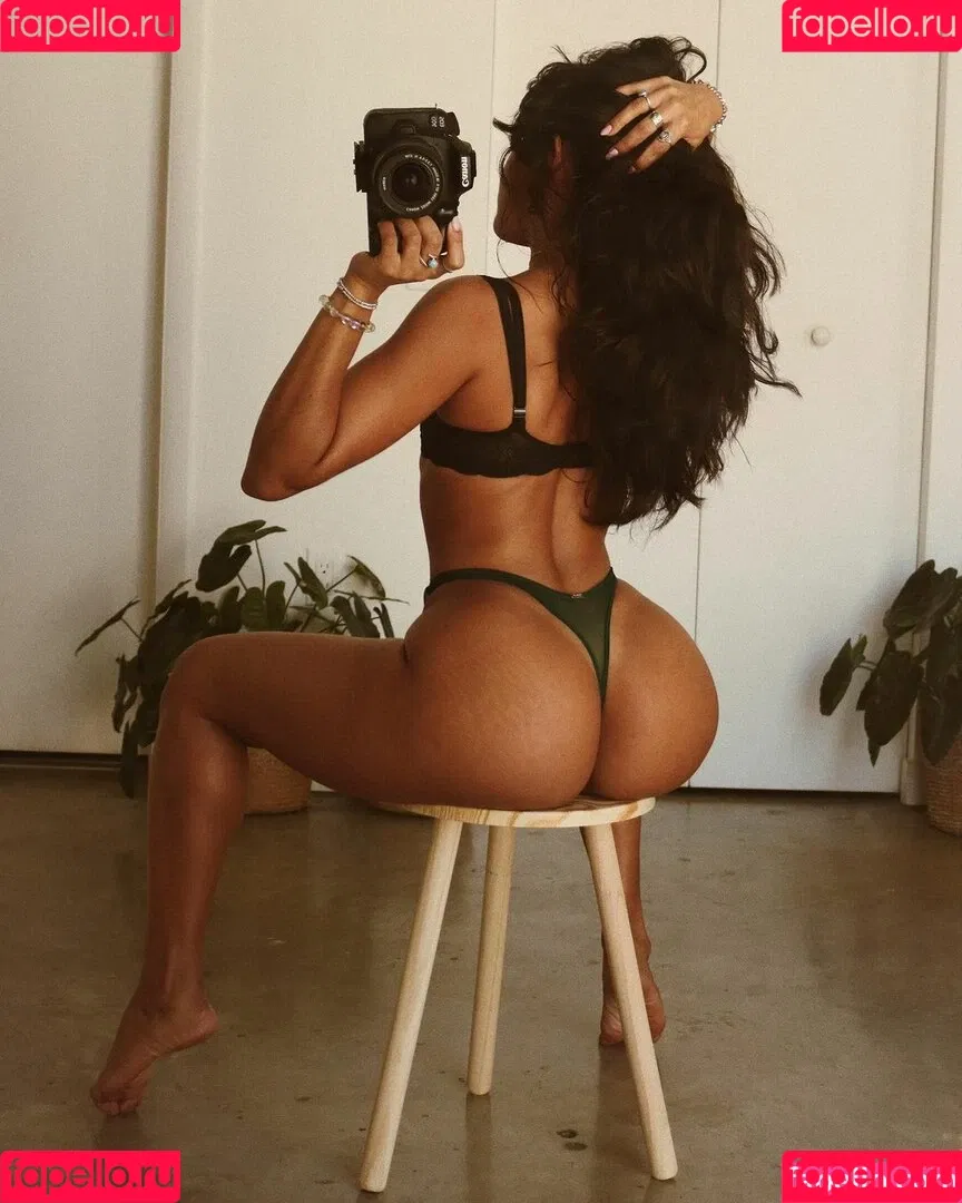 Ninathepineapple Onlyfans Photo Gallery 