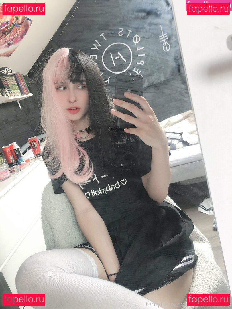 curioussmalltwink / petite-twink Onlyfans Photo Gallery 