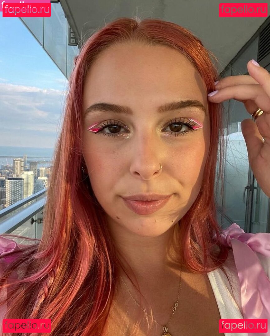 haileywingit / just-wingit Onlyfans Photo Gallery 