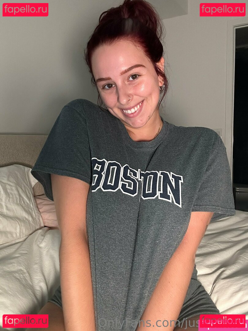 haileywingit / just-wingit Onlyfans Photo Gallery 