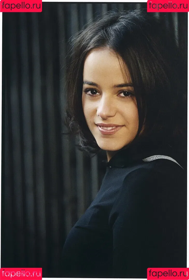 Alizee Onlyfans Photo Gallery 