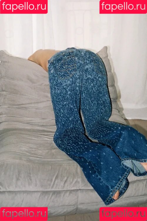 Alizee Onlyfans Photo Gallery 