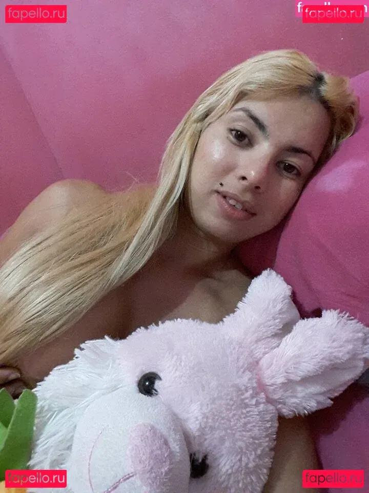 Rafaela De Melo Onlyfans Photo Gallery 
