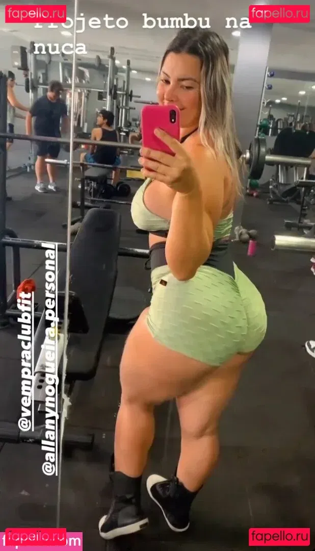 Rafaela De Melo Onlyfans Photo Gallery 