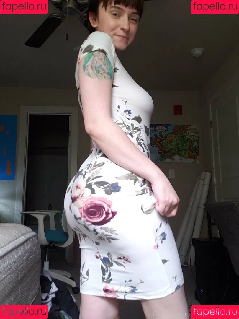 lucylawrence Onlyfans Photo Gallery 