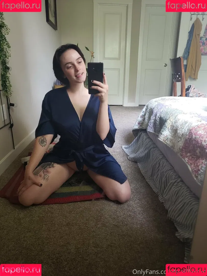 lucylawrence Onlyfans Photo Gallery 