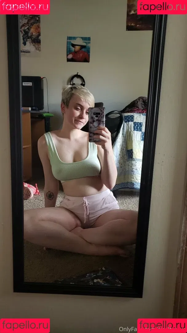 lucylawrence Onlyfans Photo Gallery 