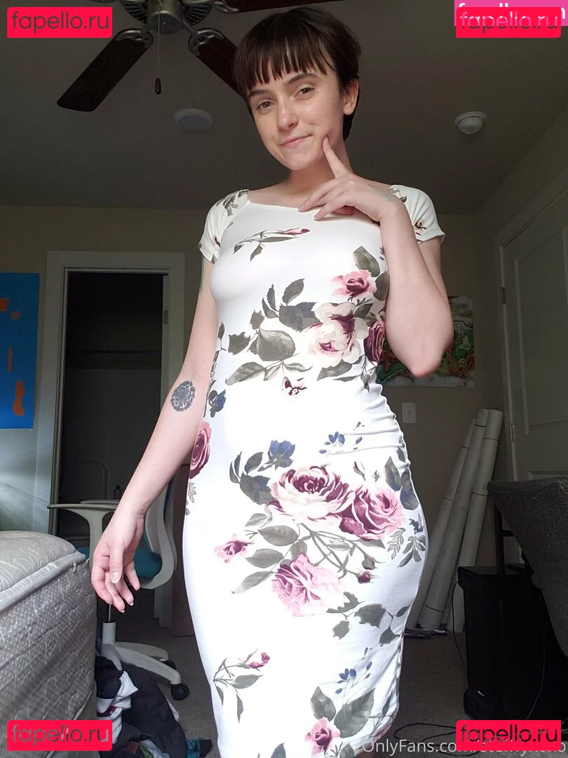 lucylawrence Onlyfans Photo Gallery 