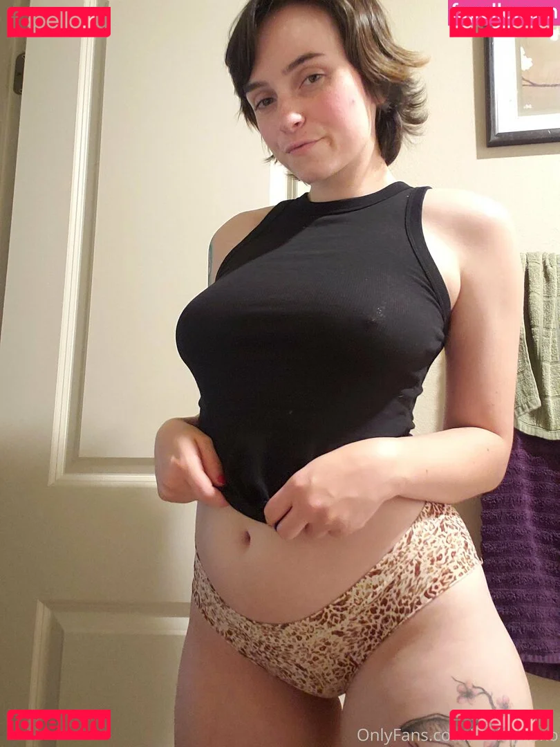 lucylawrence Onlyfans Photo Gallery 