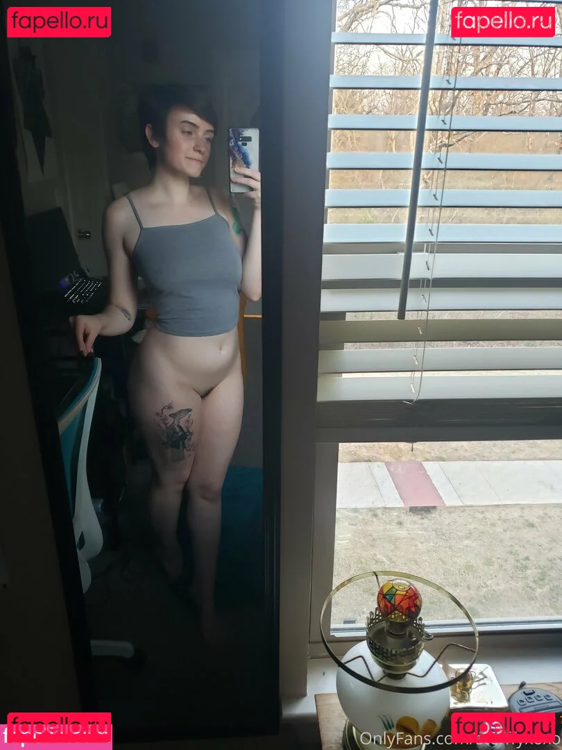 lucylawrence Onlyfans Photo Gallery 