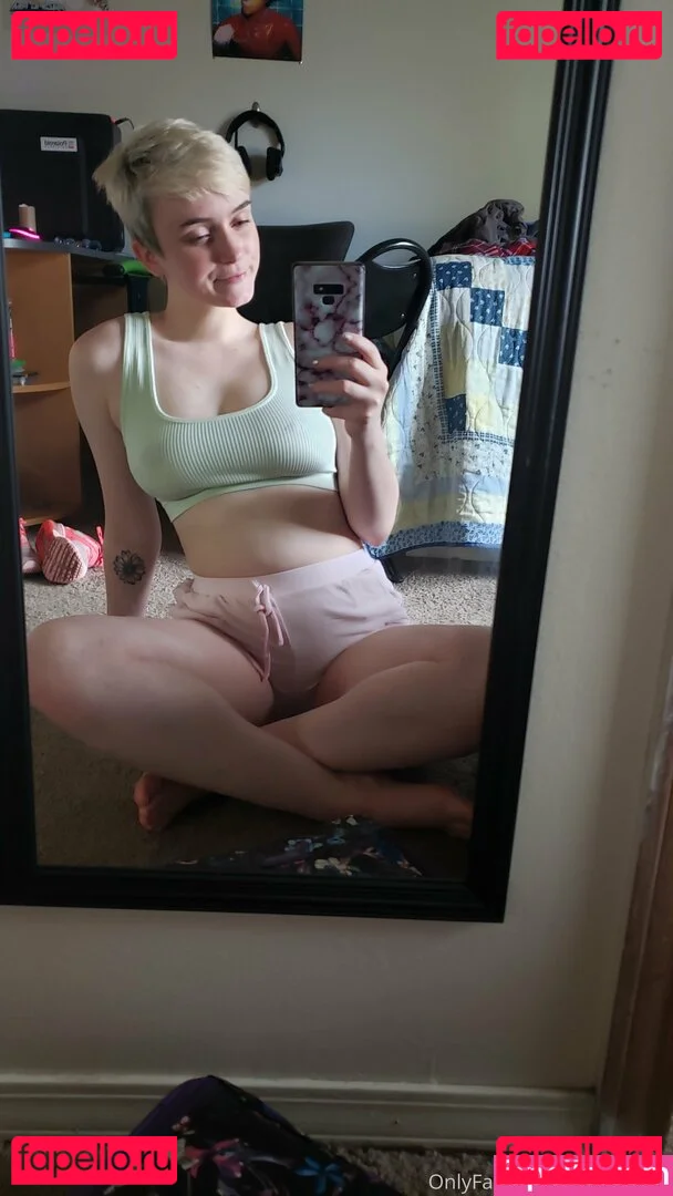 lucylawrence Onlyfans Photo Gallery 