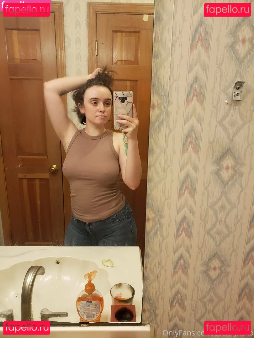 lucylawrence Onlyfans Photo Gallery 