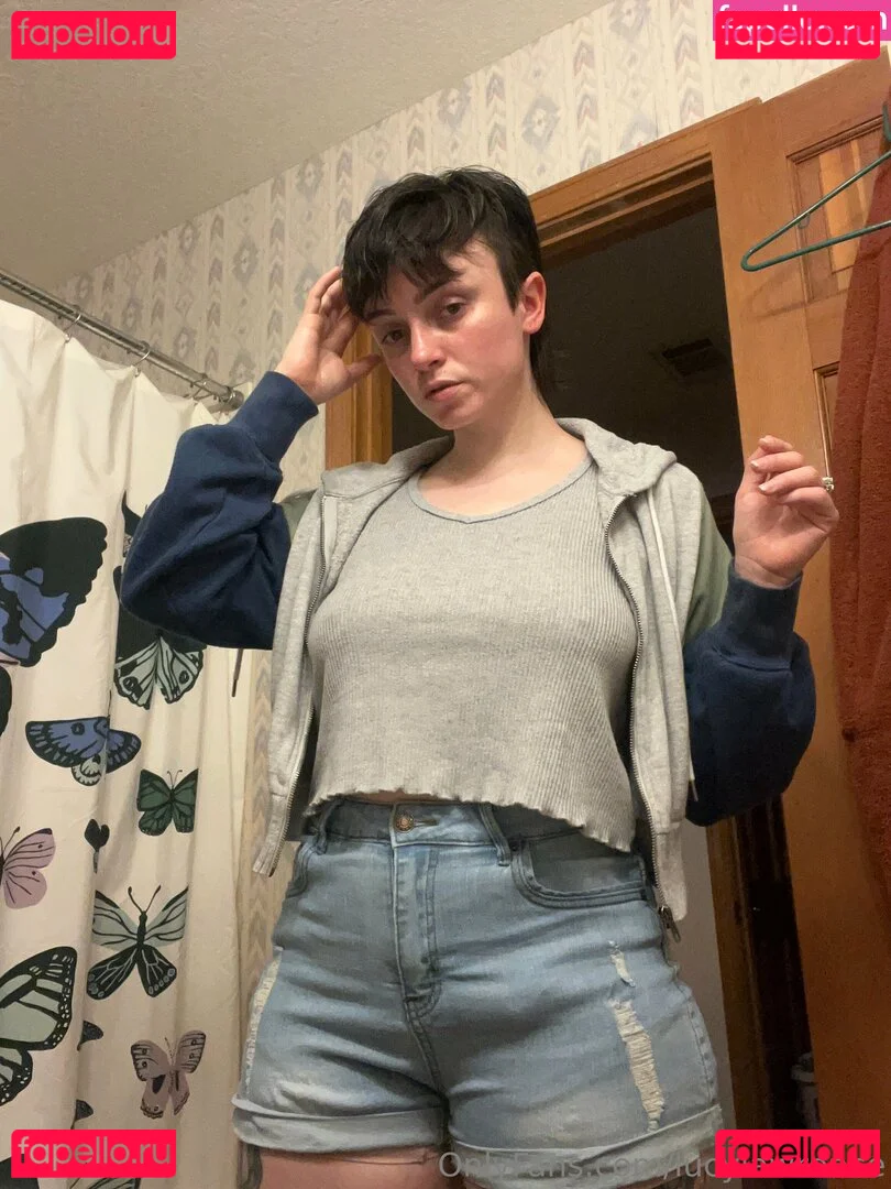 lucylawrence Onlyfans Photo Gallery 