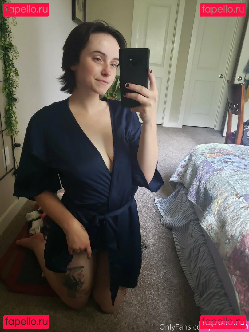 lucylawrence Onlyfans Photo Gallery 