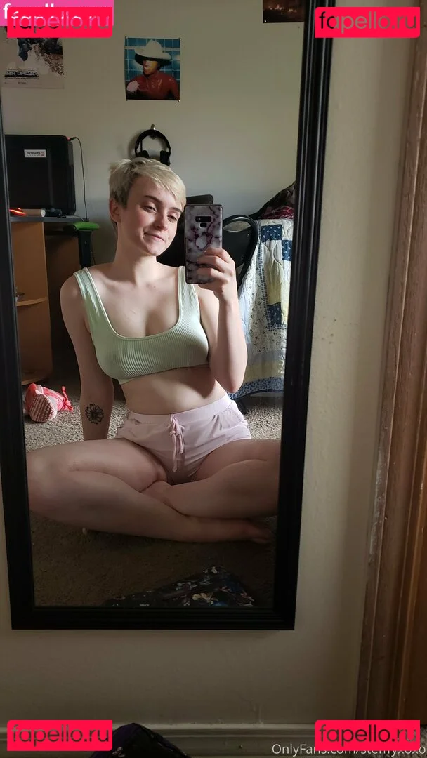 lucylawrence Onlyfans Photo Gallery 