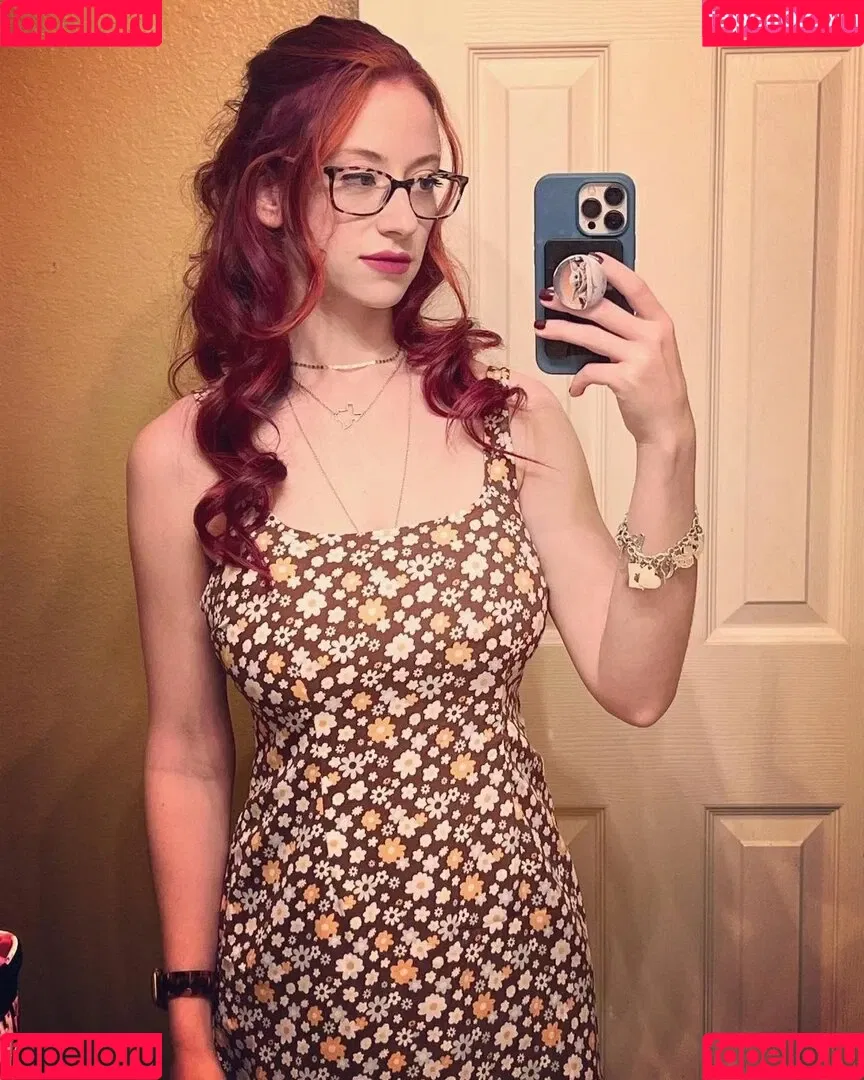 Nickiee Lulu Onlyfans Photo Gallery 