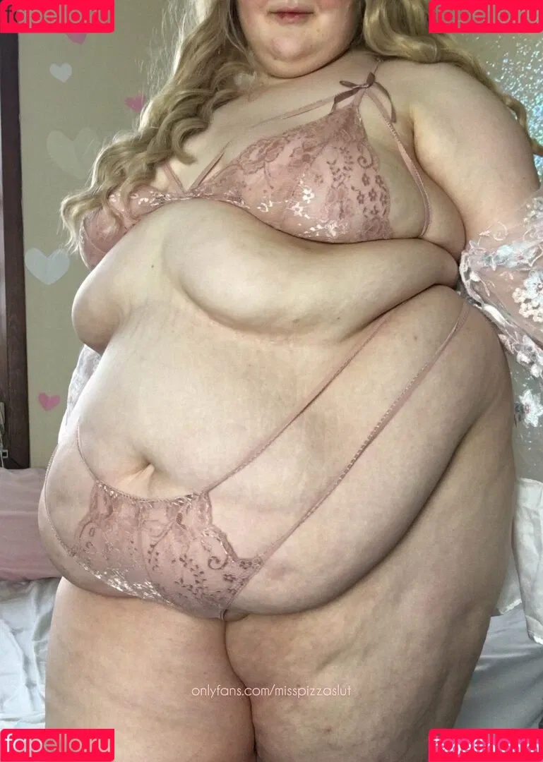 misspizzaslut Onlyfans Photo Gallery 