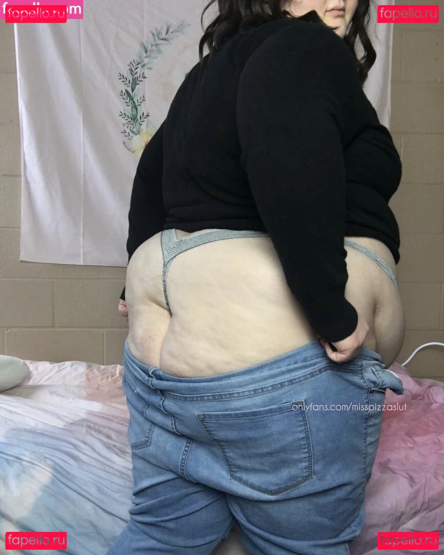 misspizzaslut Onlyfans Photo Gallery 