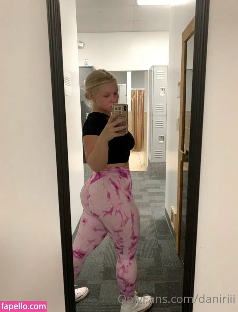 danierruu Onlyfans Photo Gallery 