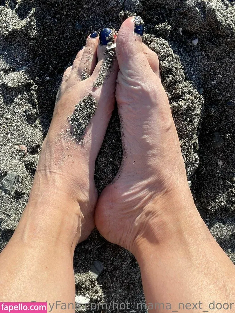 hot_mama_next_door Onlyfans Photo Gallery 