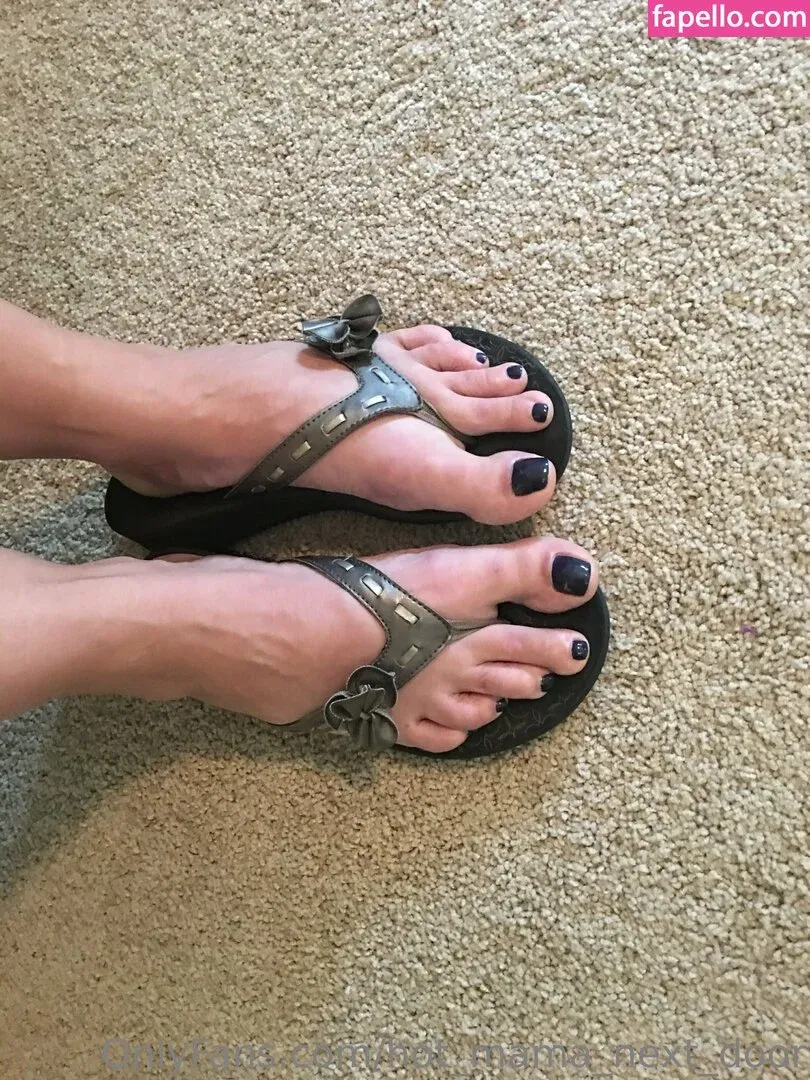 hot_mama_next_door Onlyfans Photo Gallery 