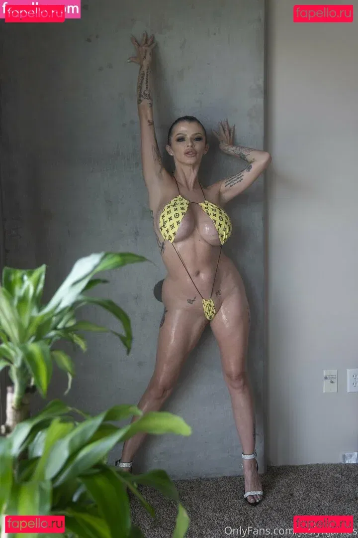 joslynjames Onlyfans Photo Gallery 