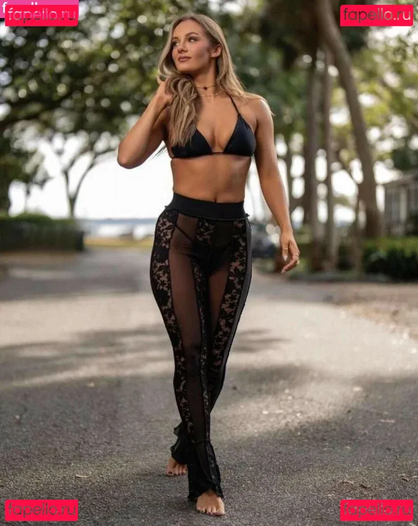 Anna Jay Onlyfans Photo Gallery 