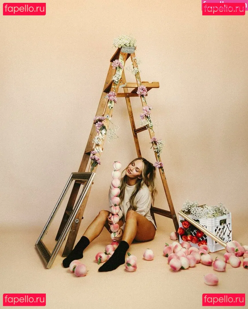 Anna Jay Onlyfans Photo Gallery 