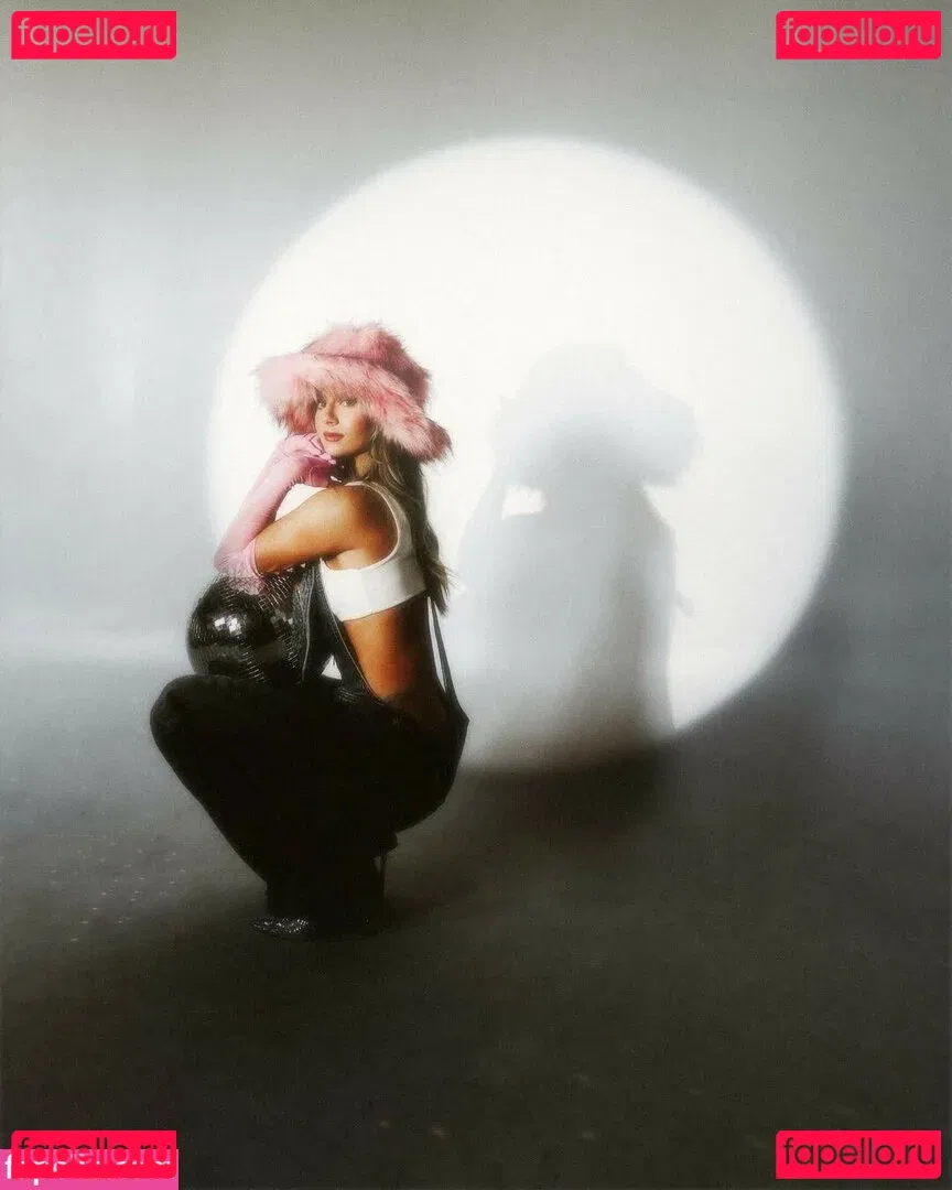 Anna Jay Onlyfans Photo Gallery 