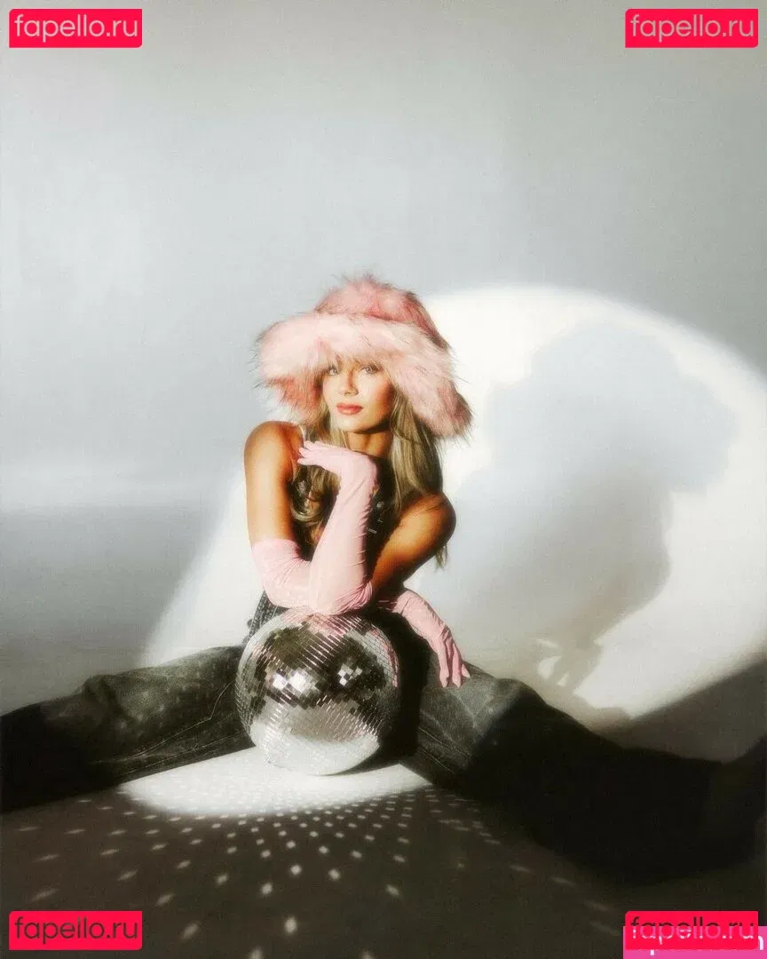 Anna Jay Onlyfans Photo Gallery 