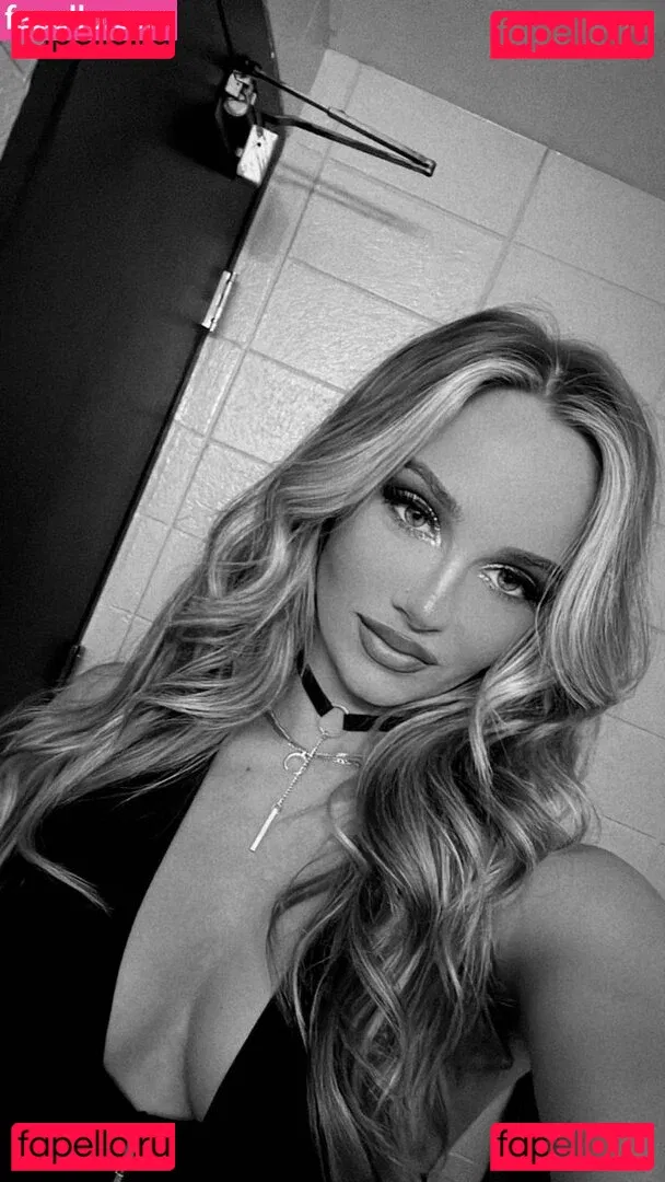 Anna Jay Onlyfans Photo Gallery 