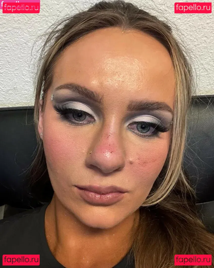 Anna Jay Onlyfans Photo Gallery 