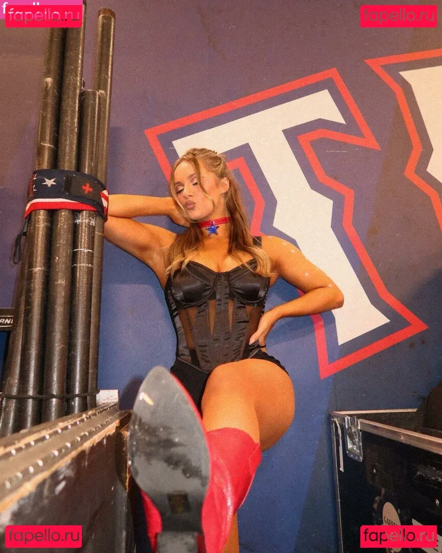 Anna Jay Onlyfans Photo Gallery 