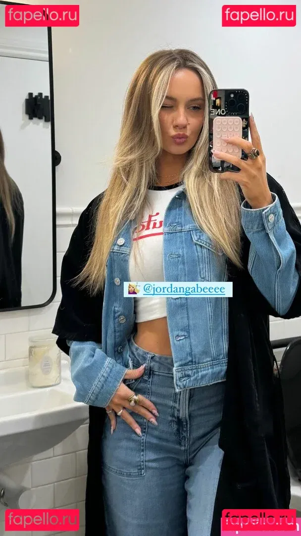 Anna Jay Onlyfans Photo Gallery 