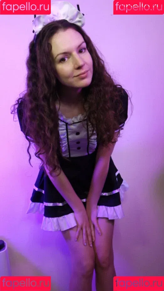 Lady ASMR Onlyfans Photo Gallery 