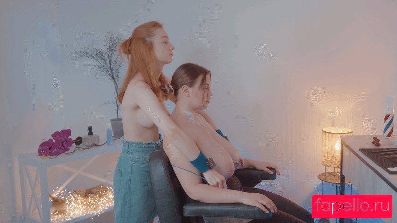 Lady ASMR Nude Onlyfans Photo 7