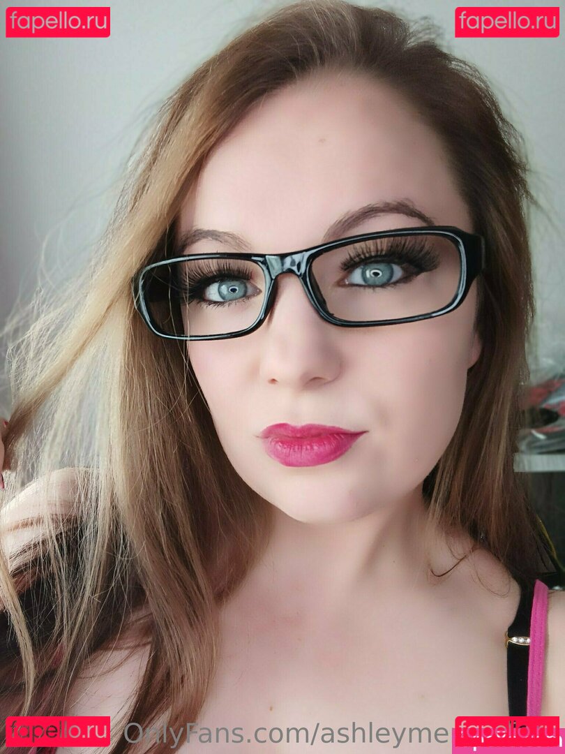 ashleymerry / ashleymerwinfree Onlyfans Photo Gallery 