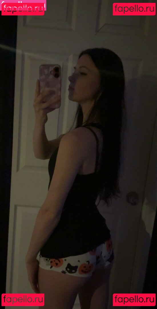 MorganMeowws / MrsKnomn / morganmeows Onlyfans Photo Gallery 