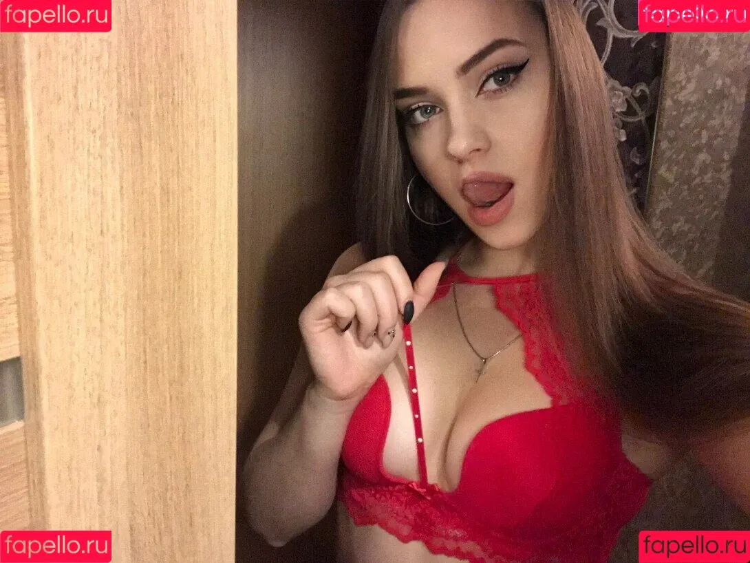 ann.exclusive Onlyfans Photo Gallery 