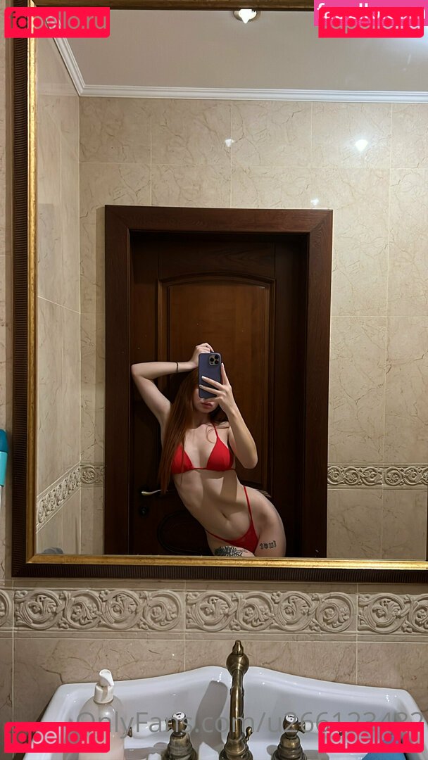 chantal.fox / chantalfoxx