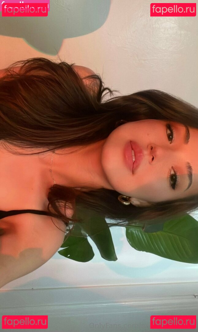 pineapplegirlshx3 / princesssshana Onlyfans Photo Gallery 