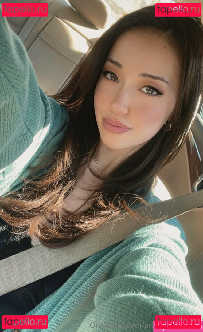 pineapplegirlshx3 / princesssshana Onlyfans Photo Gallery 