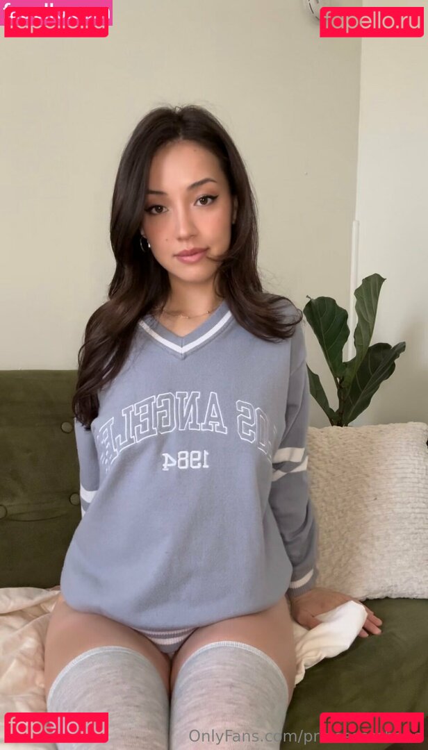 pineapplegirlshx3 / princesssshana Onlyfans Photo Gallery 