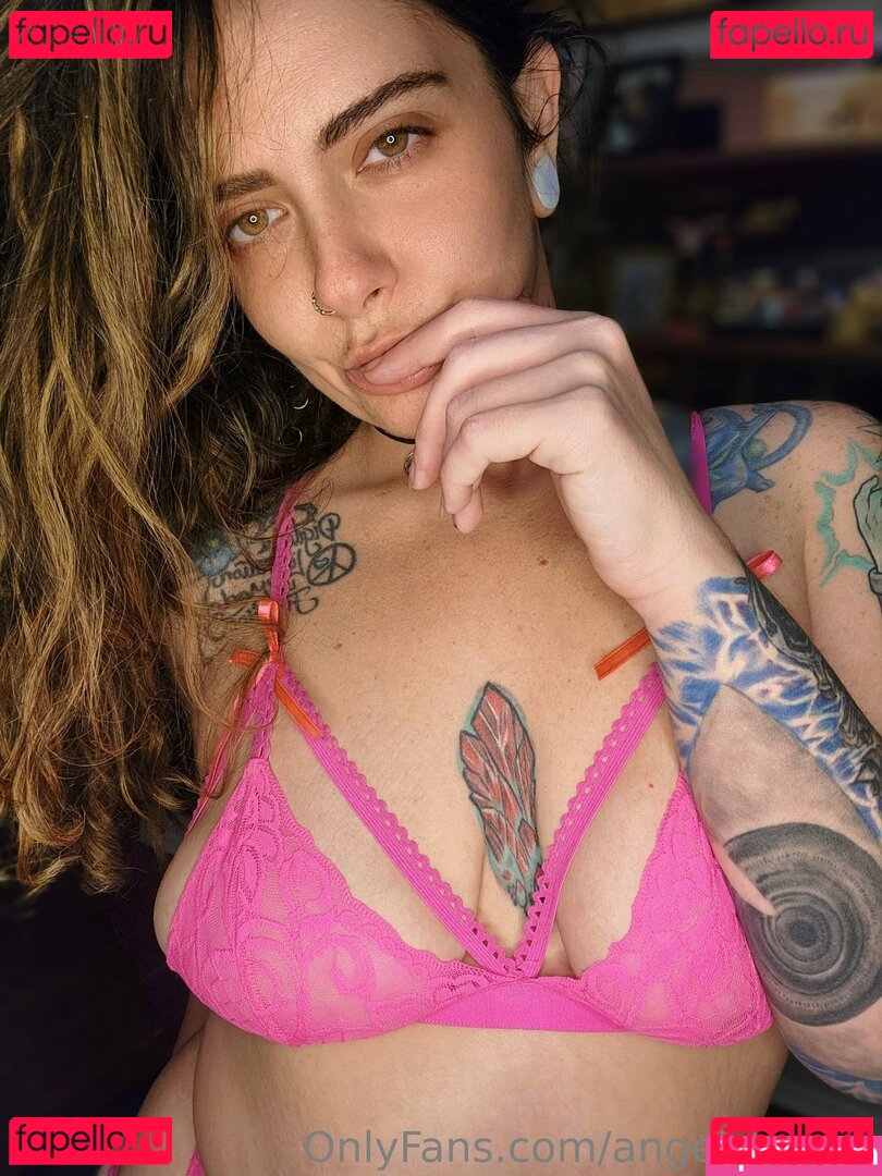 angel__horror / angel_horror Onlyfans Photo Gallery 