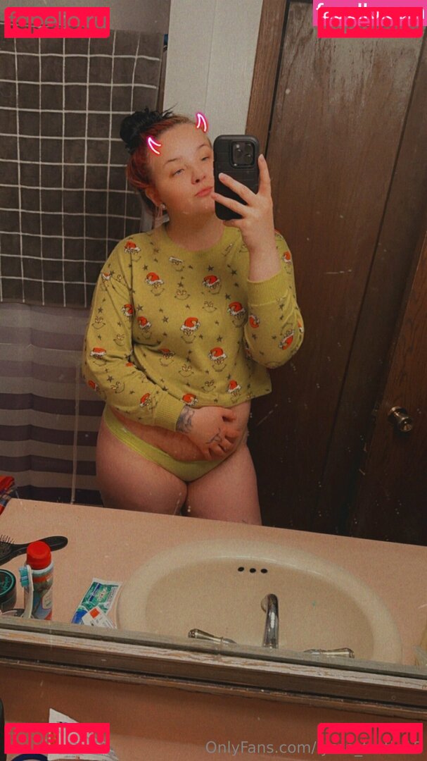 lyssa_turtle15 / reel Onlyfans Photo Gallery 