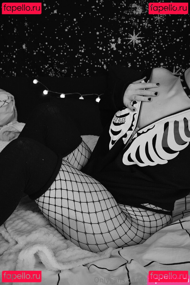 Corpsey / pxppycorpse Onlyfans Photo Gallery 