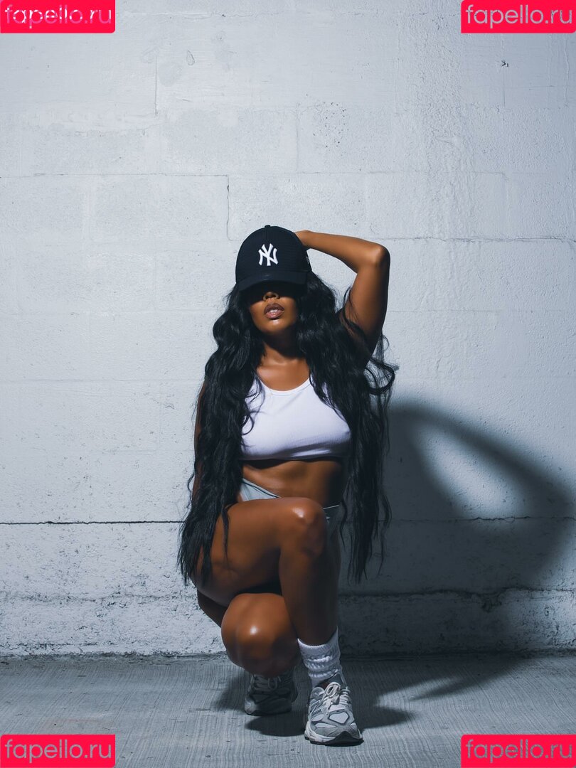 Angela Simmons Onlyfans Photo Gallery 