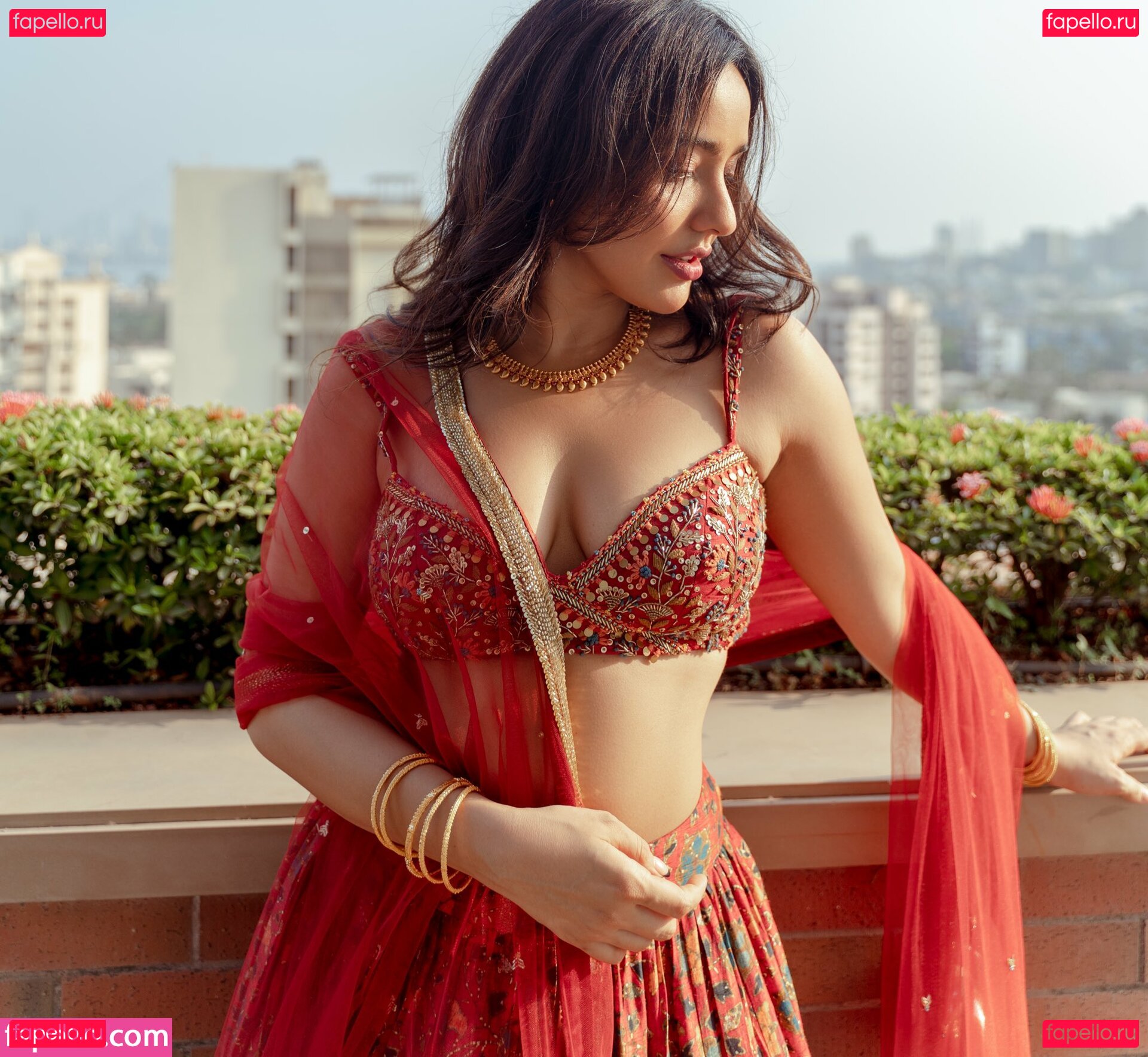 Neha Sharma / nehasharmaofficial